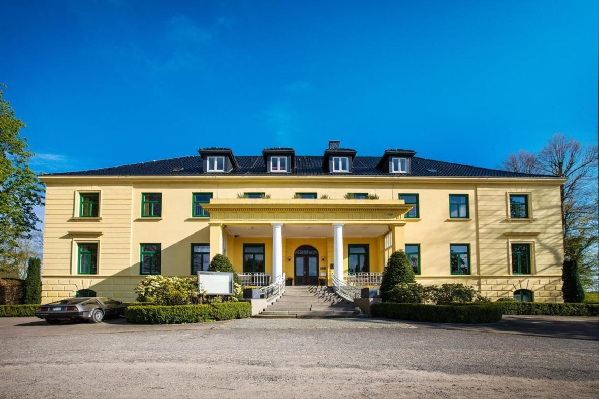 Schloss Harkensee Dassow Exterior photo